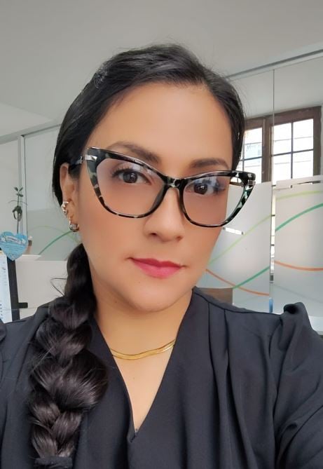 Secretaria-Milena-Camargo